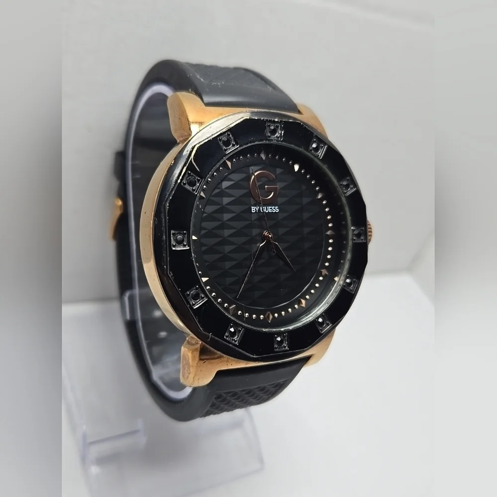 Mens G by GUESS  Black Rose Gold Watch G10438G1 New Battery